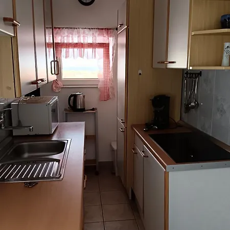 With Parking Space - Lozice, - 25367 Apartmán *