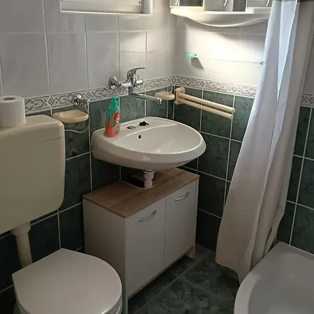 With Parking Space - Lozice, - 25367