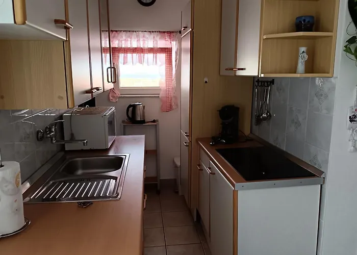 With Parking Space - Lozice, - 25367 Appartement *